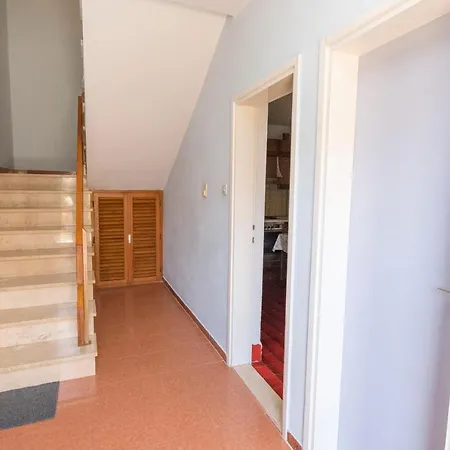 Apartment Smiljan *