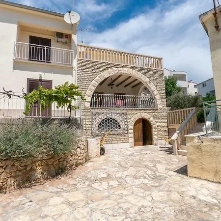 Smiljan Apartment